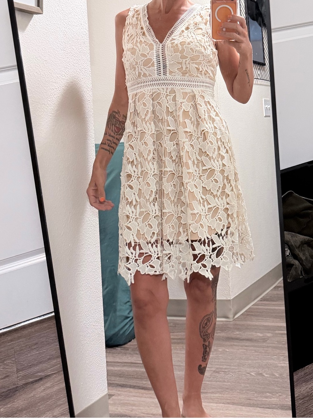 Romeo & Juliet Couture Cream Lace Midi Dress